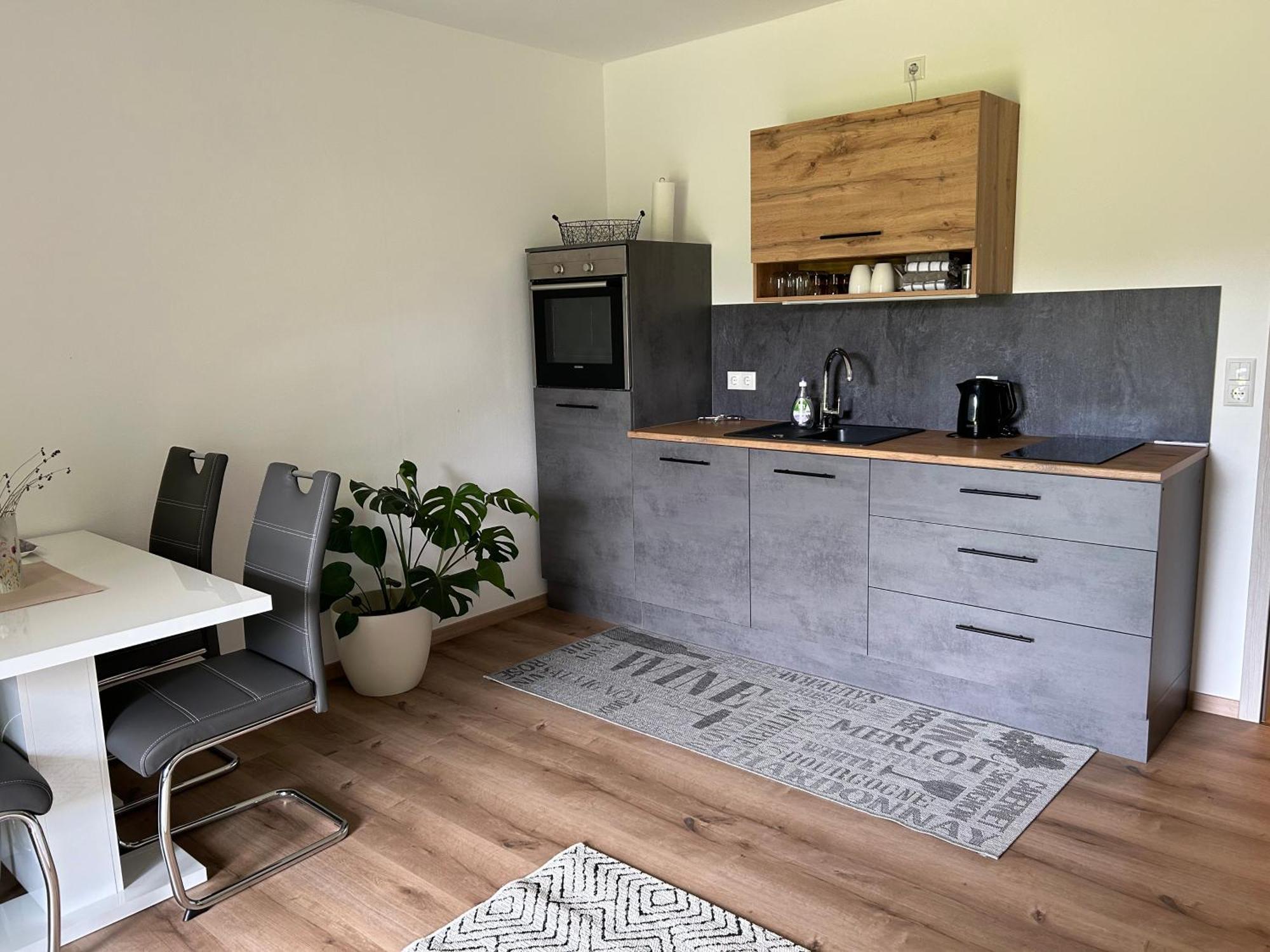 פוהנשטראוס Ruhige Ferienwohnung Mit Terrasse Fuer 2 Personen מראה חיצוני תמונה