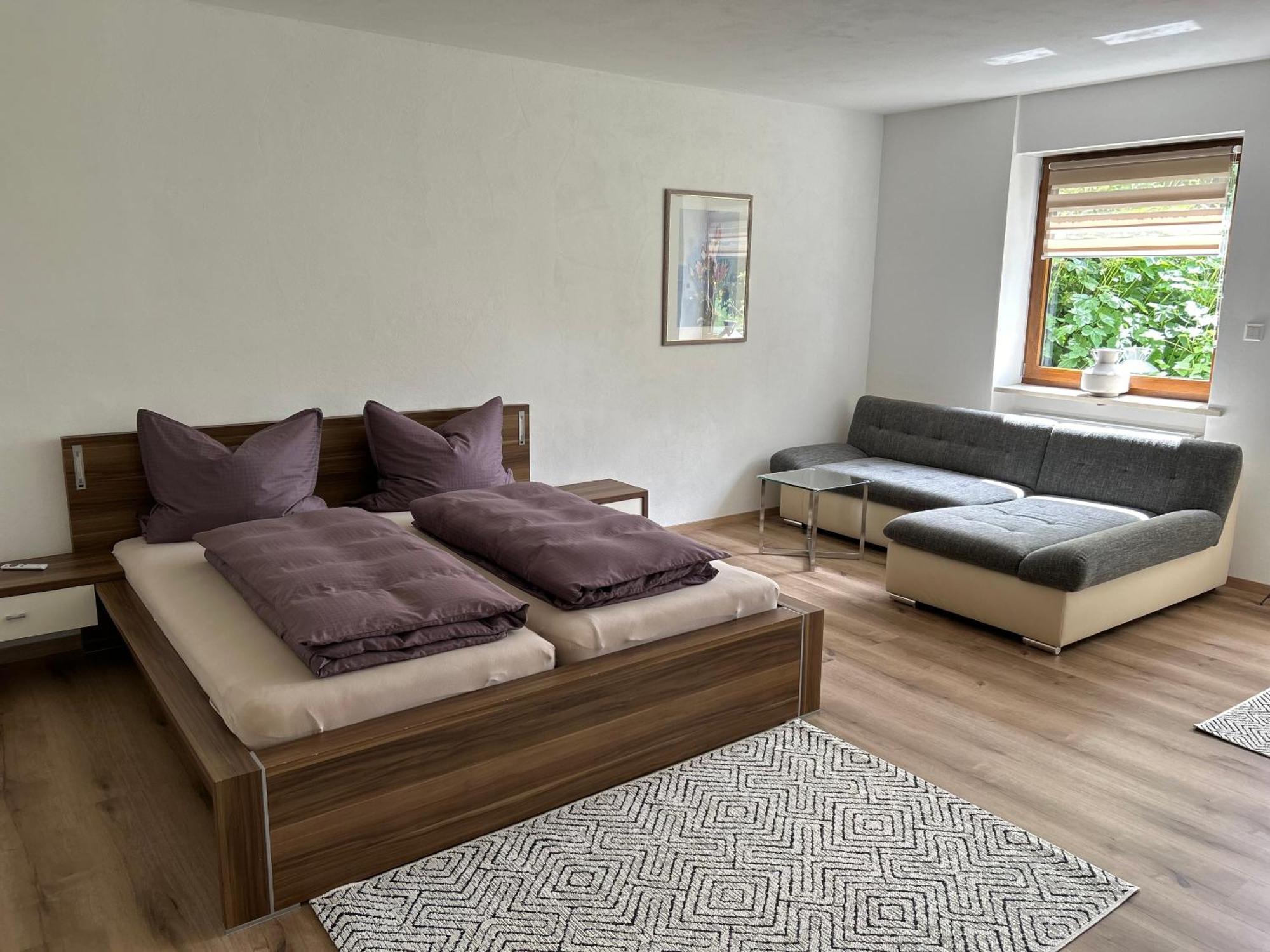 פוהנשטראוס Ruhige Ferienwohnung Mit Terrasse Fuer 2 Personen מראה חיצוני תמונה